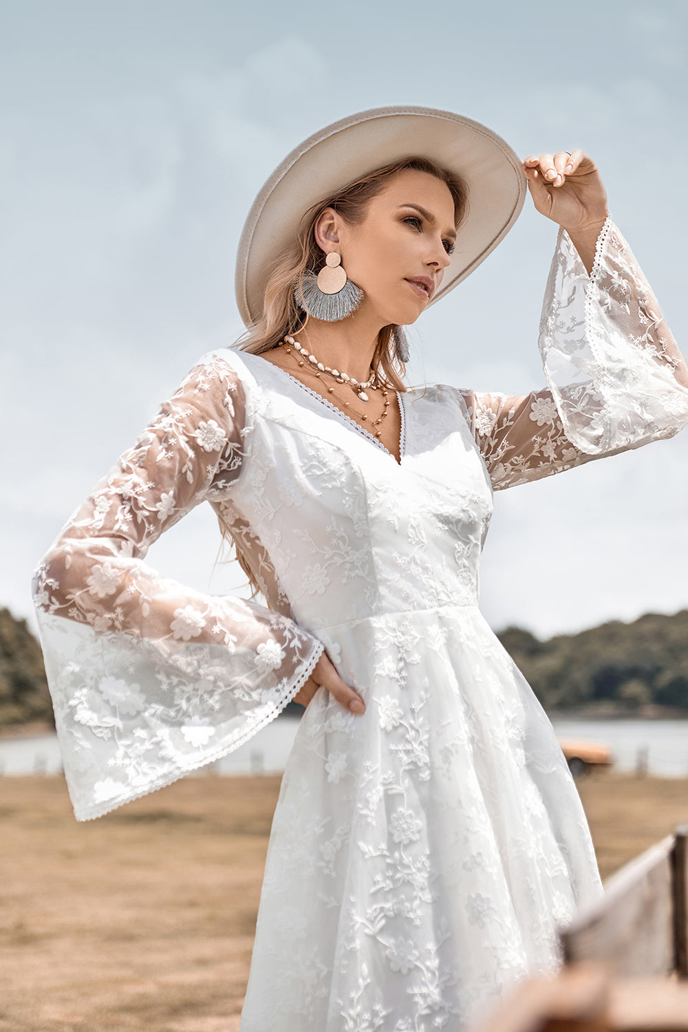 Zapaka Women Ivory Lace Flare Sleeves A-Line Wedding Dress V-Neck Sweep Train Bridal Dress, Ivory / US16 Zapaka Women Ivory Lace Flare Sleeves A-Line Wedding Dress V-Neck Sweep Train Bridal Dress, Ivory / US16