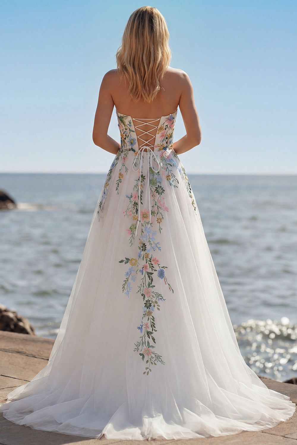 Zapaka Women White Wedding Dress with Slit Strapless 3D Flowers Tulle A-Line Bridal Dress ZAPAKA Zapaka Women White Wedding Dress with Slit Strapless 3D Flowers Tulle A-Line Bridal Dress ZAPAKA