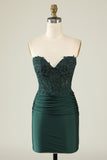 Sheath Sweetheart Dark Green Short Homecoming Dress with Beading