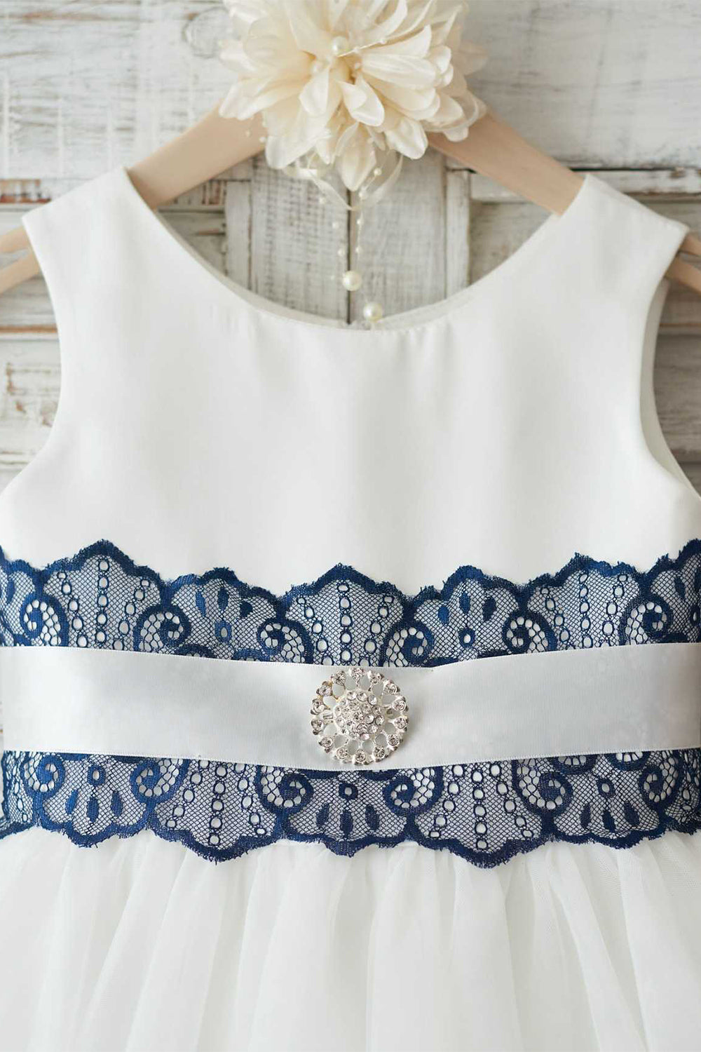 Round Neck Blue White Flower Girl Dress with Lace