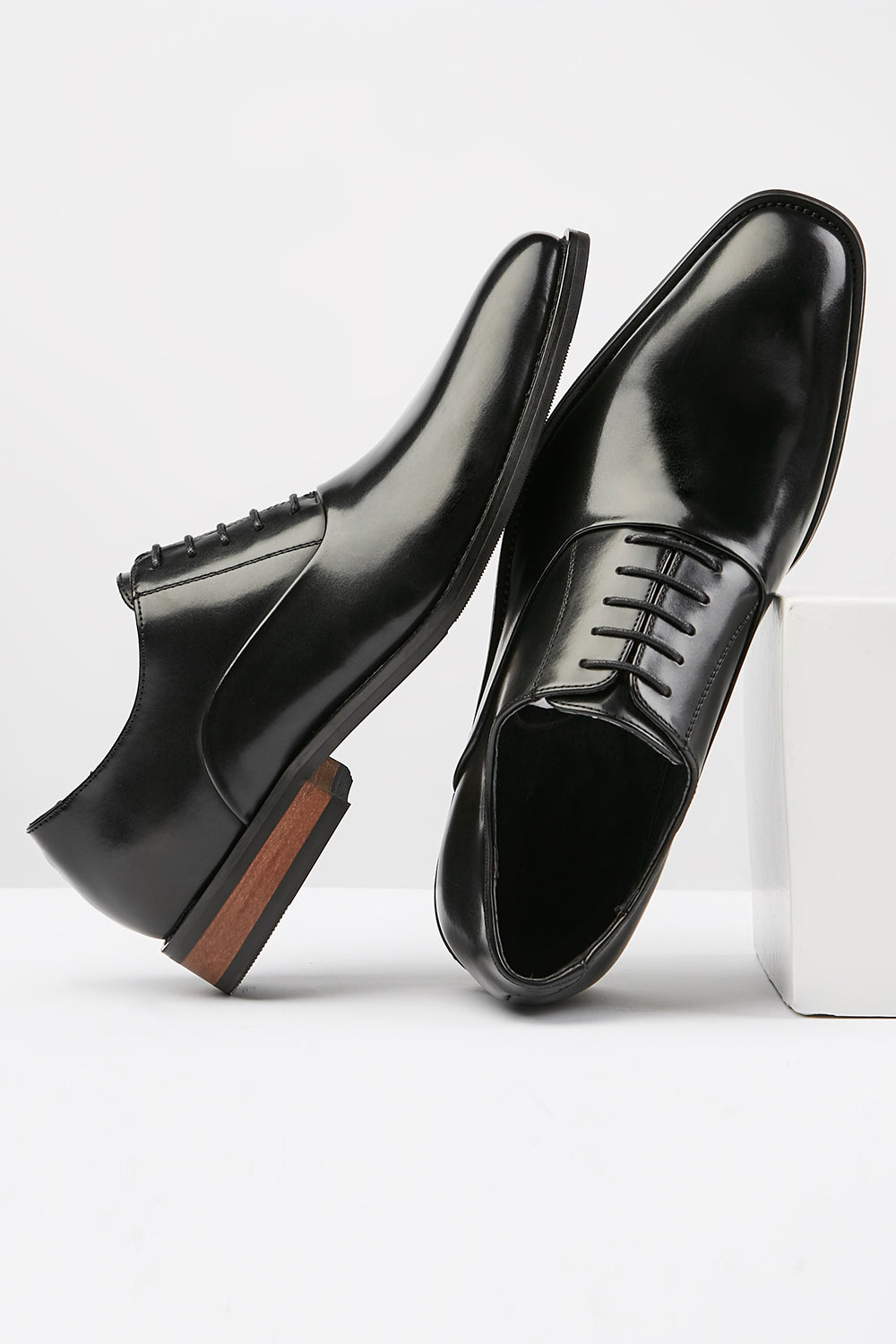 Black Men's Leather Slip-On Dress Shoes