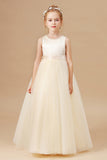 White A Line Sleeveless Bowknot Flower Girl Dress With Pearls