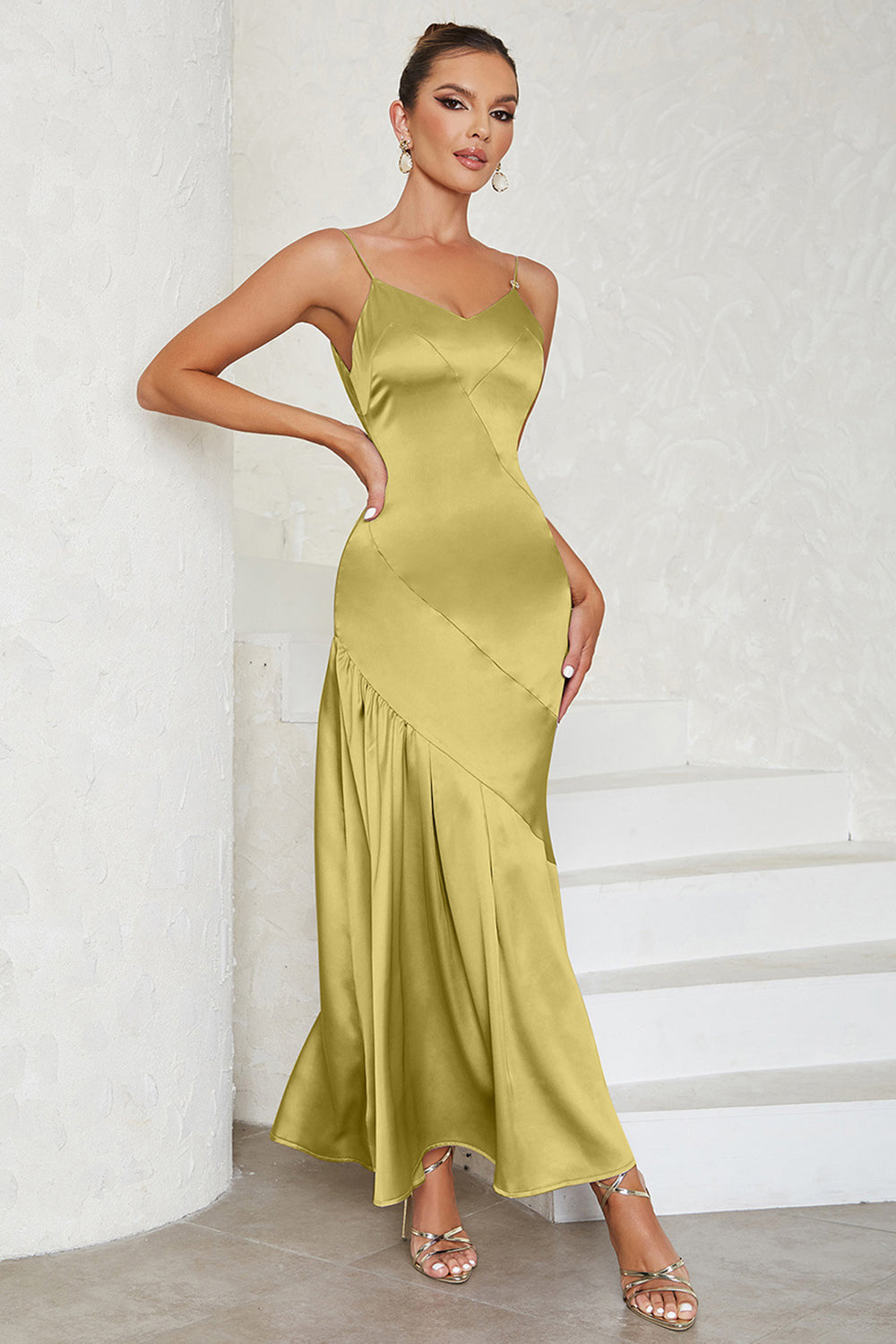 Green Satin Spaghetti Straps Sleeveless Cocktail Dress