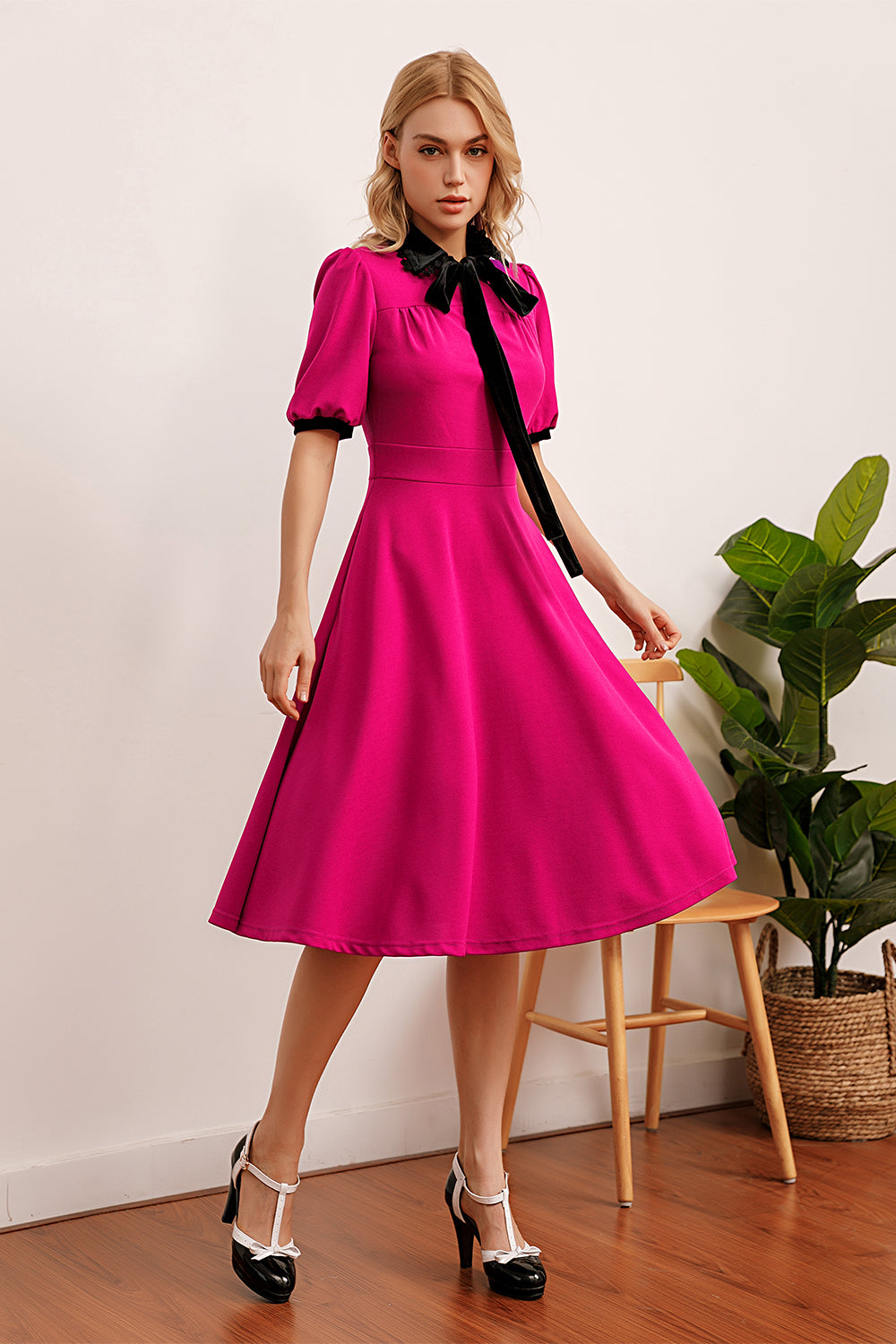 Casual Swing Dress with Puff Sleeves