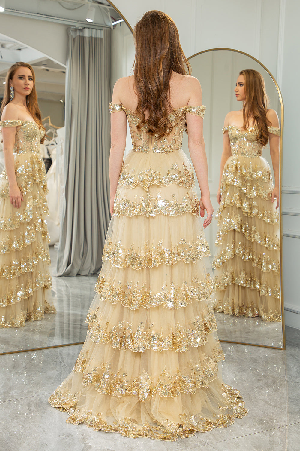 ZLVWB Golden Dresses Lace Appliques Pearls Off The Shoulder Fluffy Evening  Gowns Sweet Party Prom Ball Gowns (Color : Gold, Size : 14code) :  Amazon.com.au: Clothing, Shoes & Accessories