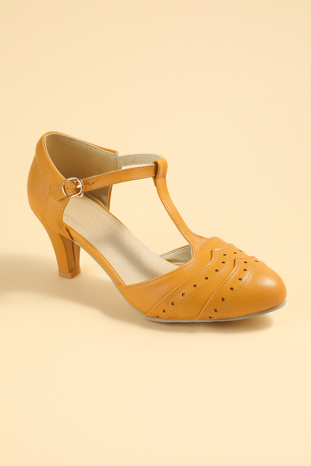 Amazon.com | Women's 60s Vintage T-Strap Mary Jane Kitten Heels Retro Pumps  Pointed Toe Cutout Casual Wedding Party Dress Shoes Size 4.5,Black | Shoes