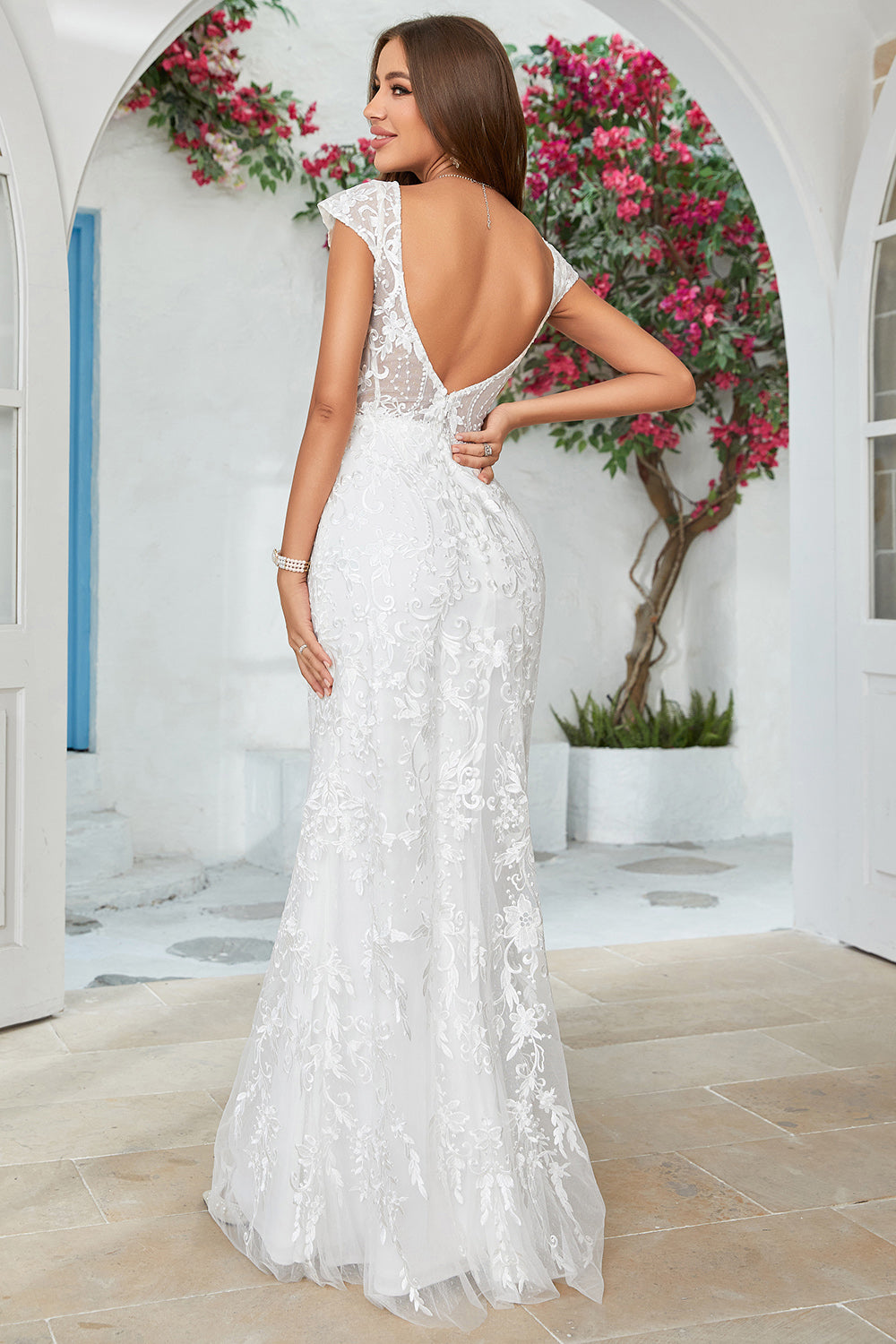 Zapaka Women Ivory Mermaid Lace V-Neck Wedding Dress Cap Sleeves Zipper Back Floor-Length Bridal Dress, Ivory / US16W Zapaka Women Ivory Mermaid Lace V-Neck Wedding Dress Cap Sleeves Zipper Back Floor-Length Bridal Dress, Ivory / US16W